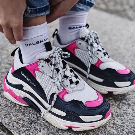 aaa replica balenciaga shoes|balenciaga triple s identification.